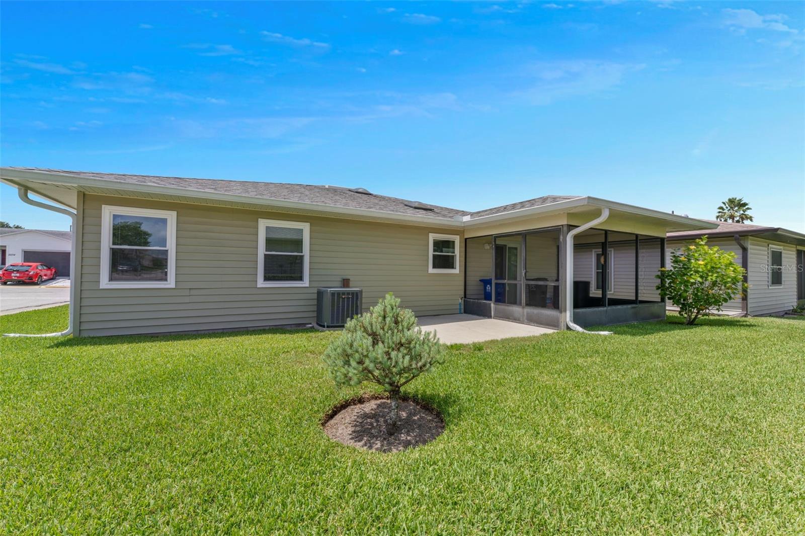 2243 SEA ISLAND CIRCLE N