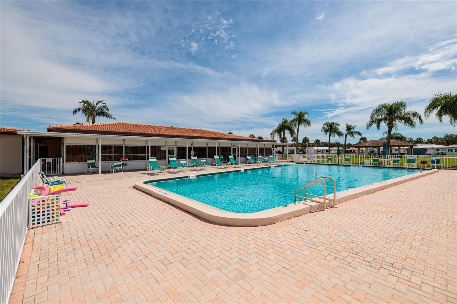 MAINLANDS OF TAMARAC BY THE GULF UNIT 4 CONDO - Residential