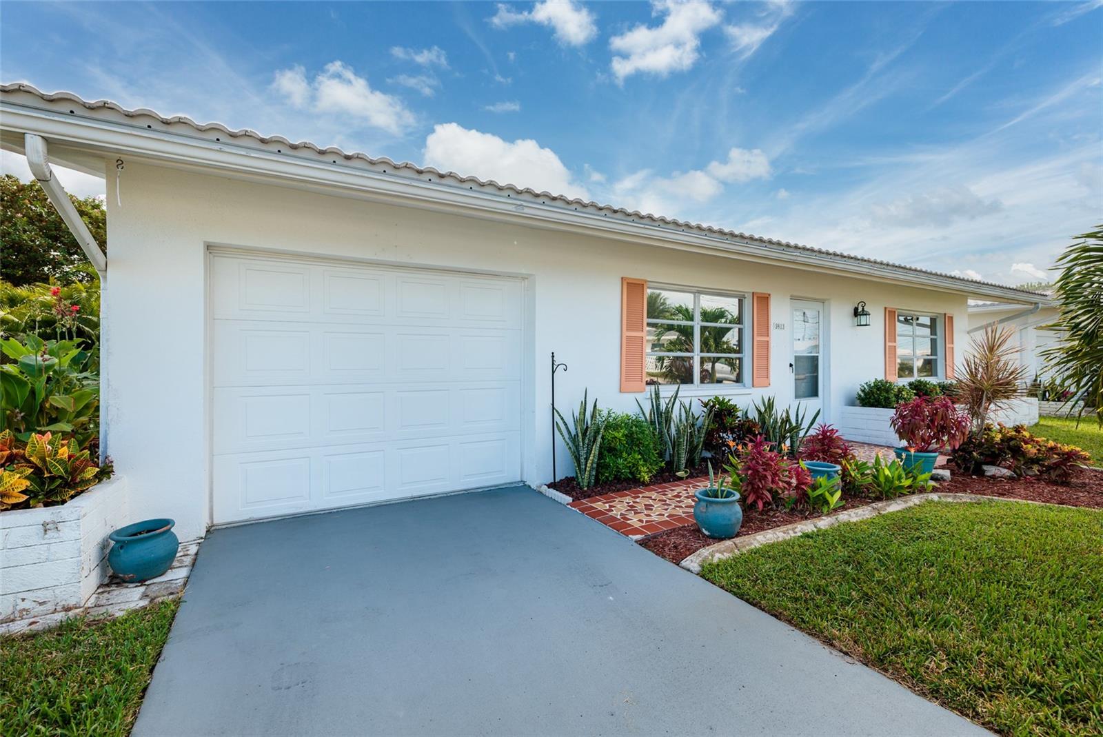 MAINLANDS OF TAMARAC BY THE GULF UNIT 4 CONDO - Residential