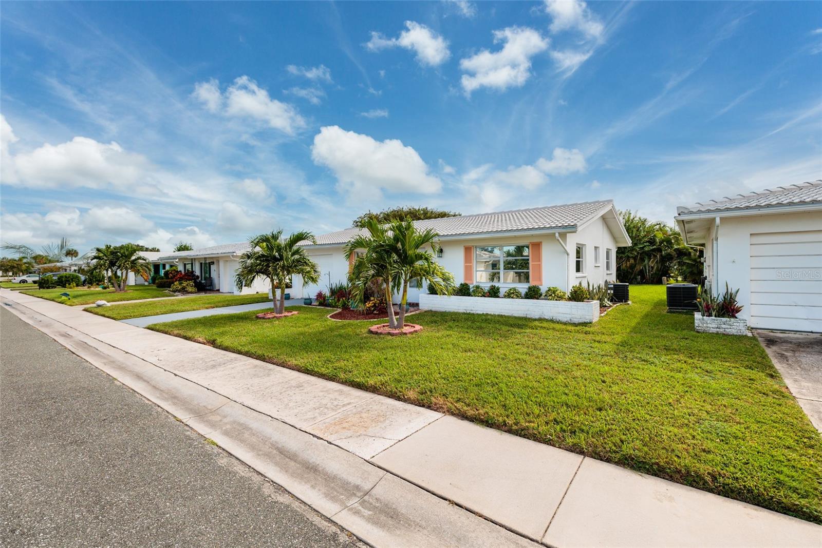 MAINLANDS OF TAMARAC BY THE GULF UNIT 4 CONDO - Residential