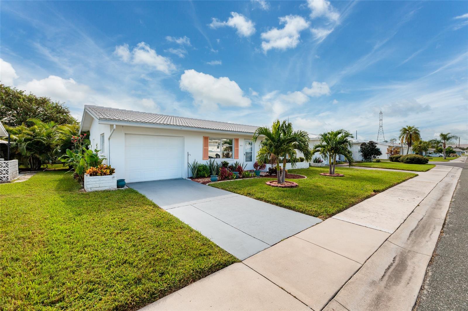 MAINLANDS OF TAMARAC BY THE GULF UNIT 4 CONDO - Residential