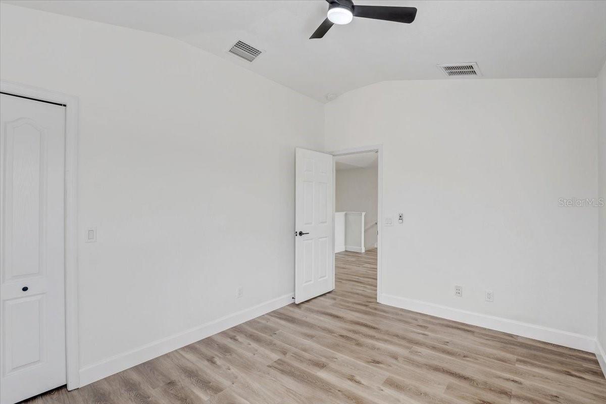 CREEKSIDE PRESERVE - Residential