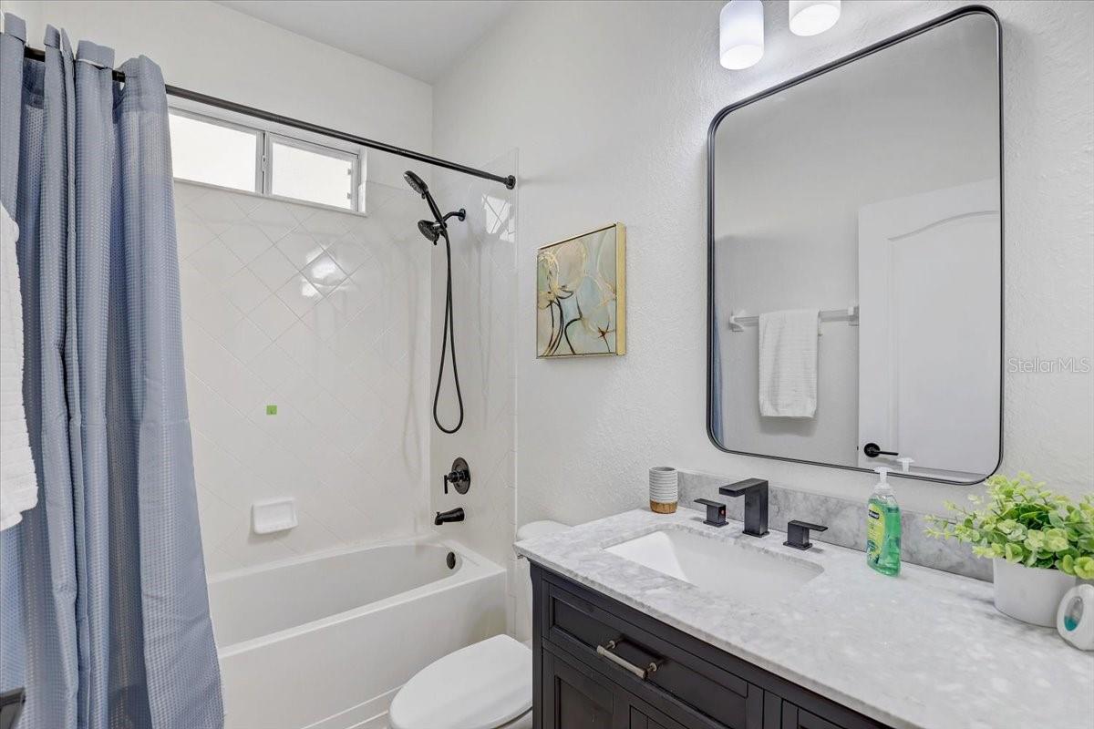 CREEKSIDE PRESERVE - Residential