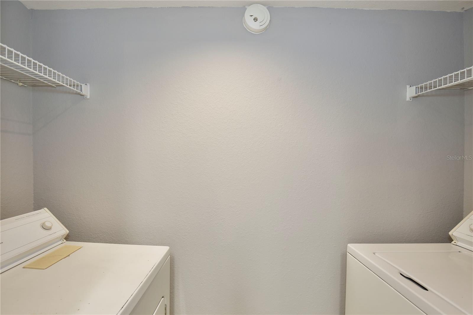 CHARLES TOWNE/PK CENTRAL CONDO - Residential Lease