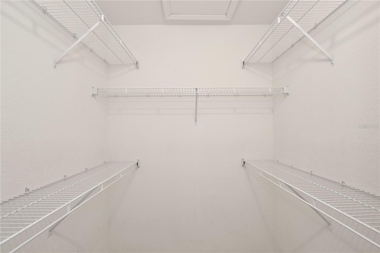 CHARLES TOWNE/PK CENTRAL CONDO - Residential Lease