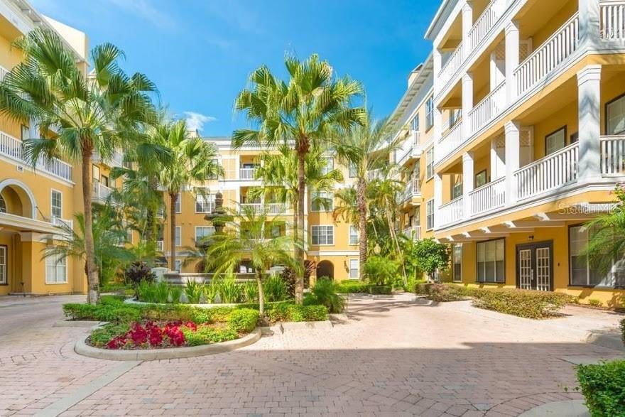 Photo of 860 N Orange Avenue #379, Orlando, FL 32801 (MLS # S5154873)