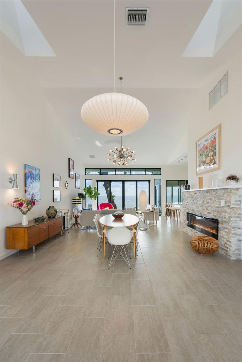 MONTVERDE LAKESIDE DIV - Residential
