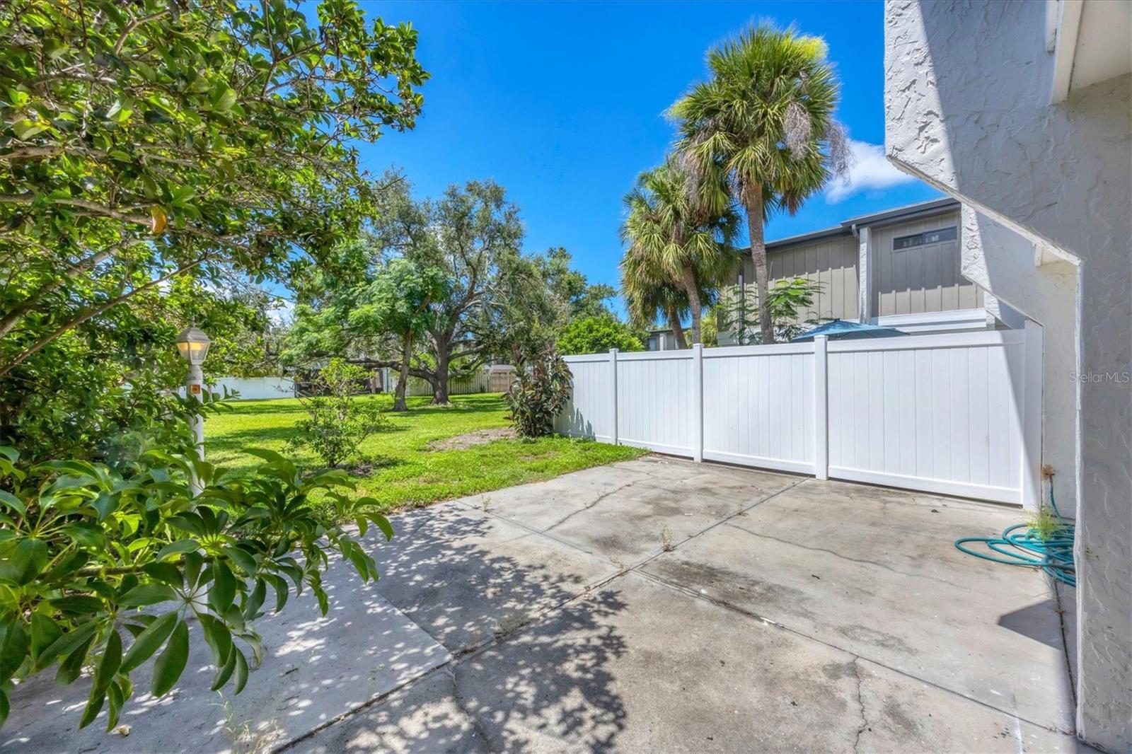 BENEVA RIDGE - Residential