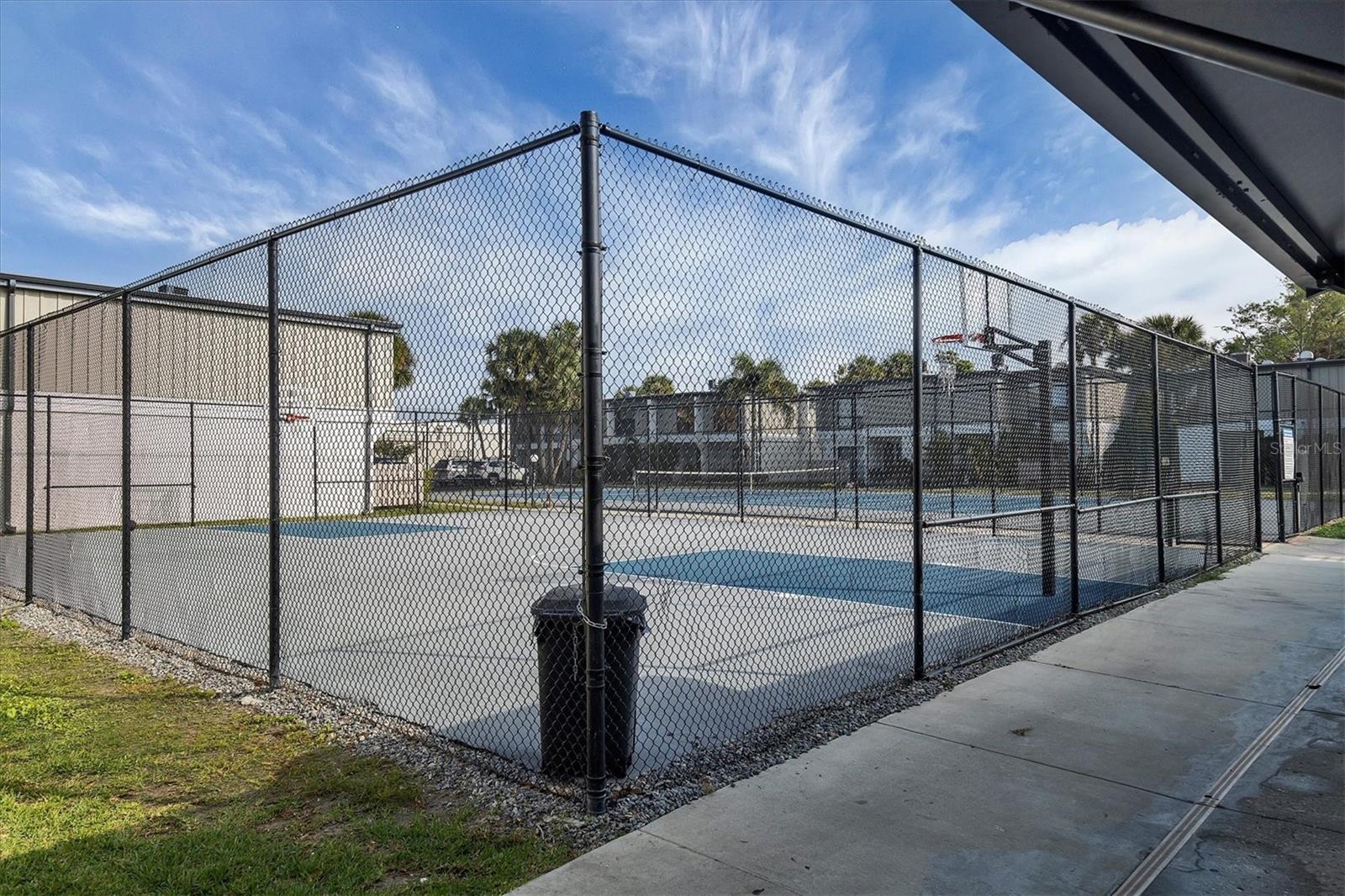 BENEVA RIDGE - Residential