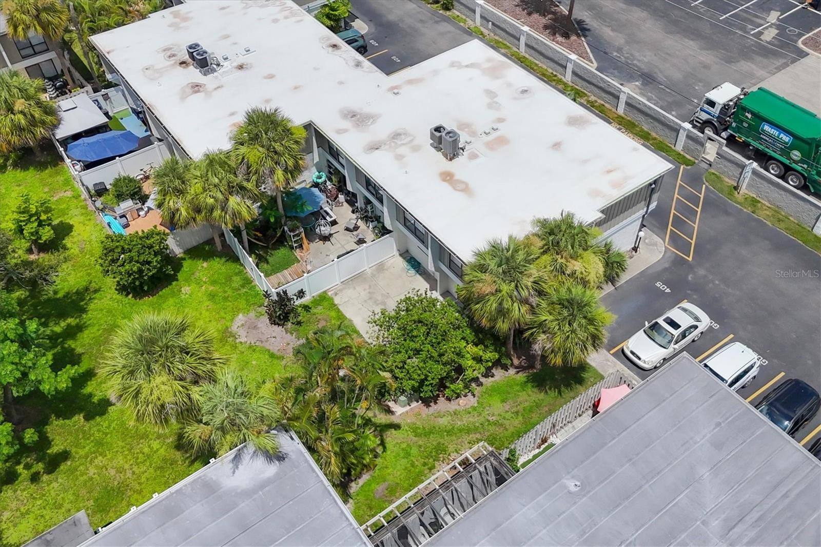 BENEVA RIDGE - Residential