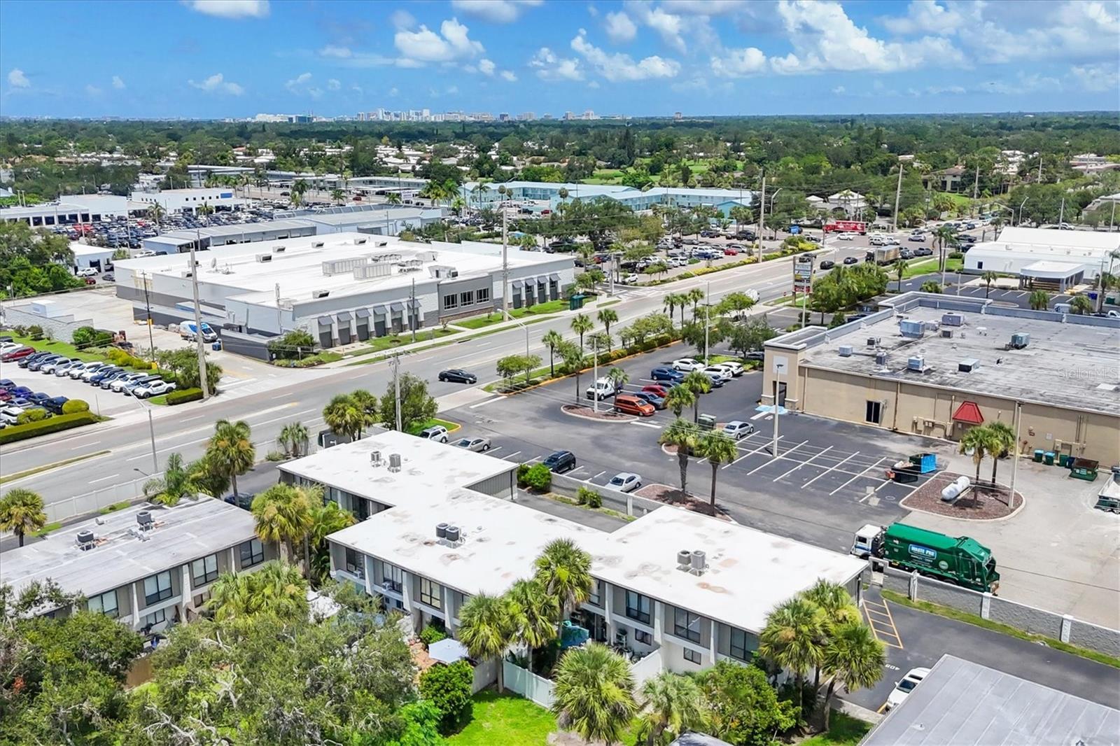 BENEVA RIDGE - Residential