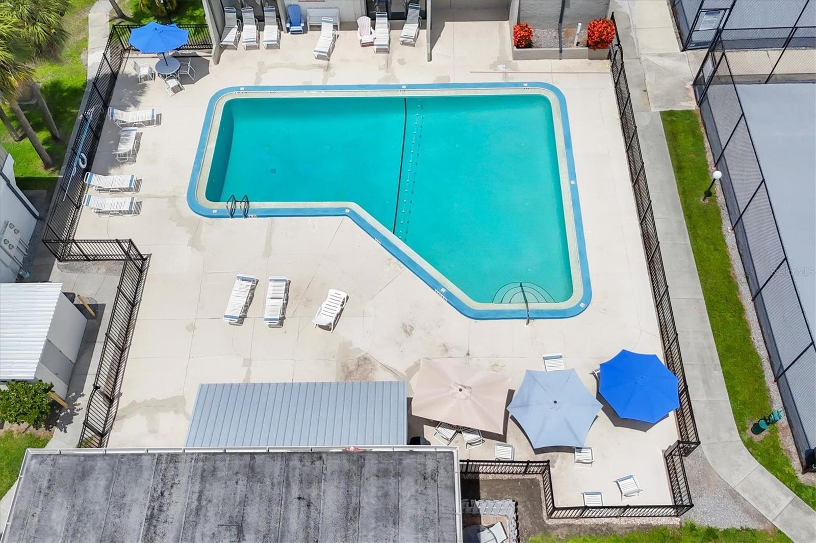 BENEVA RIDGE - Residential