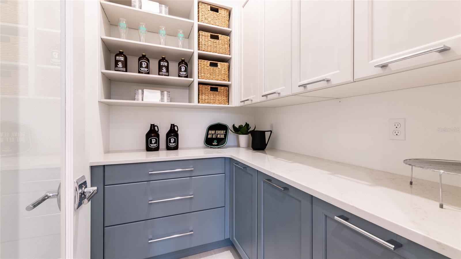 RESERVE AT VICTORIA - Residential