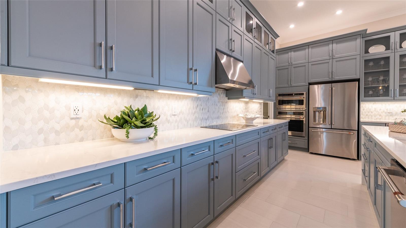 RESERVE AT VICTORIA - Residential