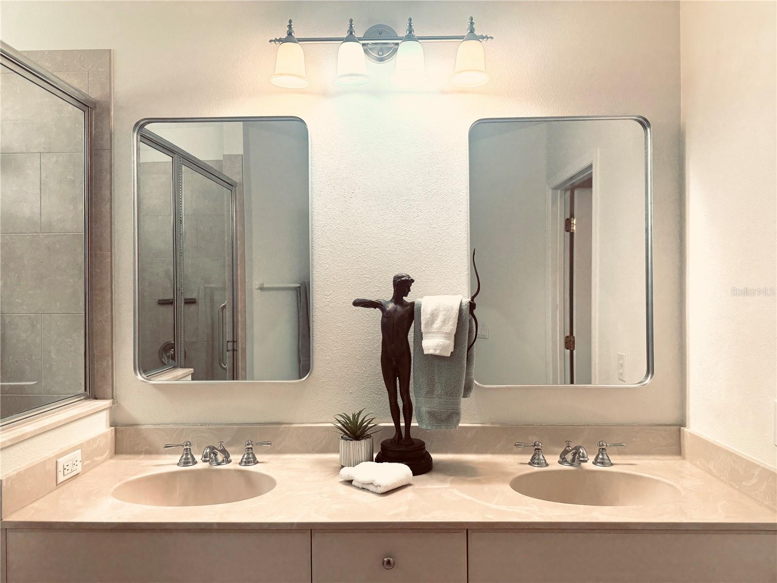 HARBORAGE ON BRADEN RIVER III PH III - Residential