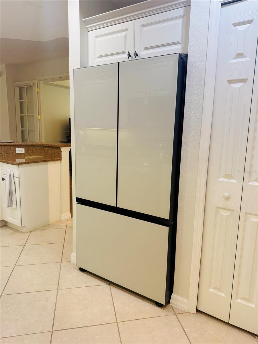 HARBORAGE ON BRADEN RIVER III PH III - Residential