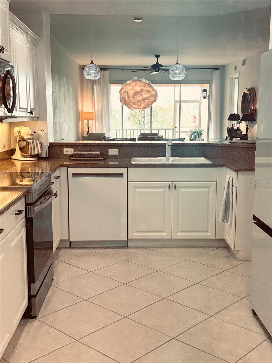 HARBORAGE ON BRADEN RIVER III PH III - Residential