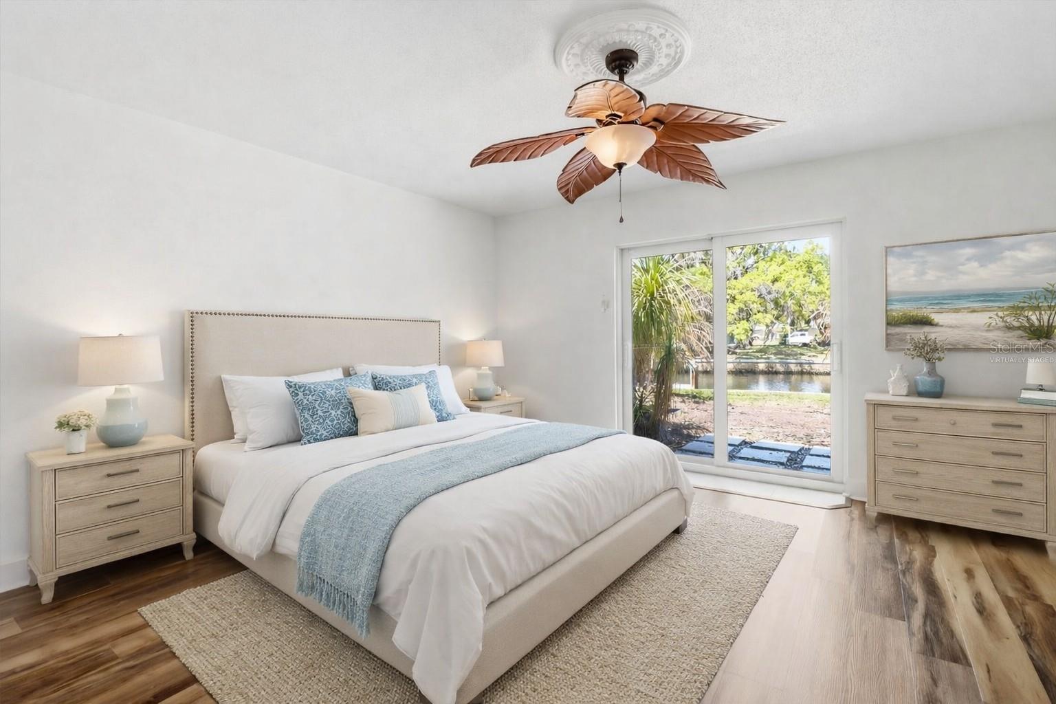 THE BAY VILLAS - Residential