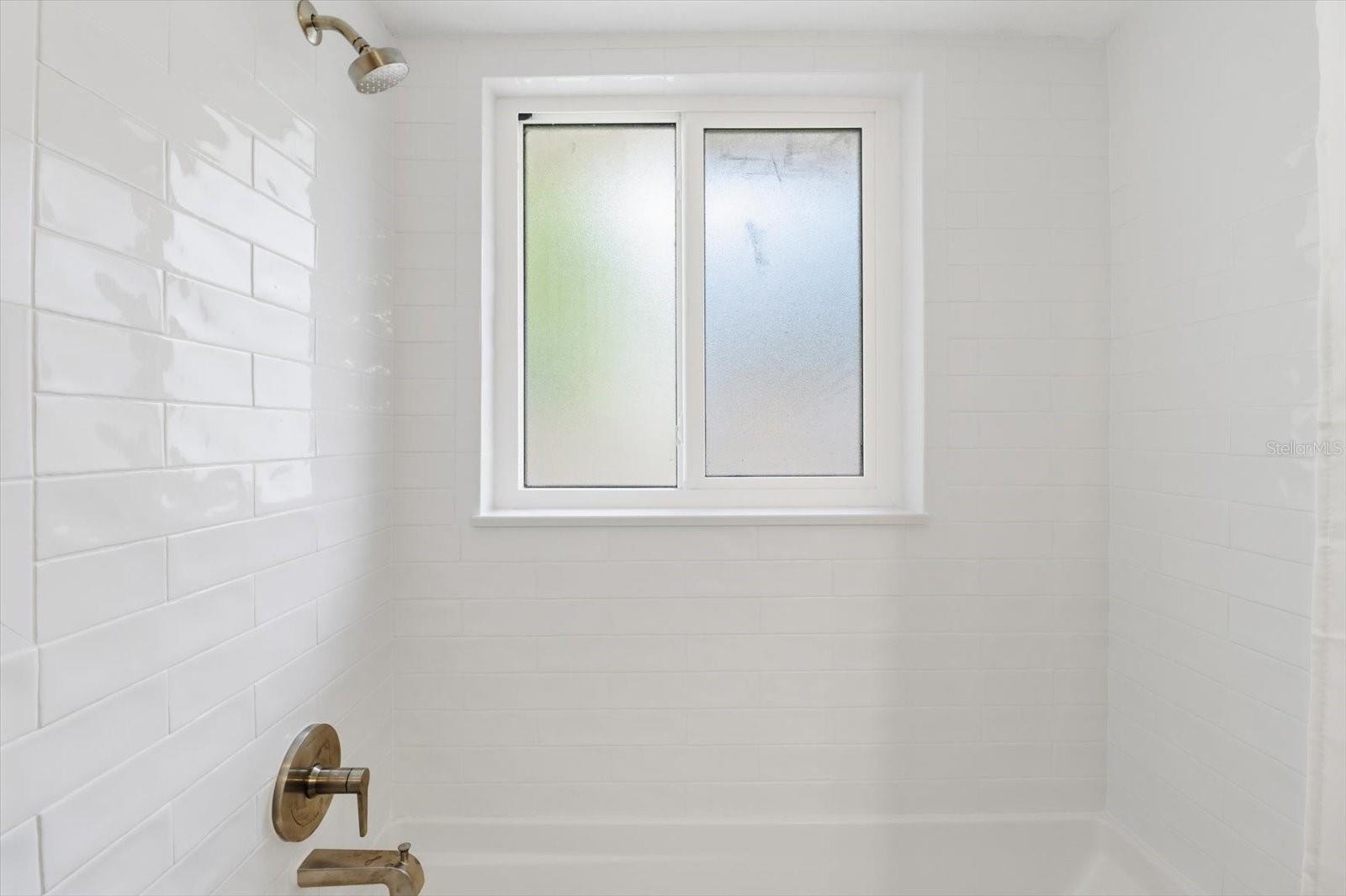 THE BAY VILLAS - Residential