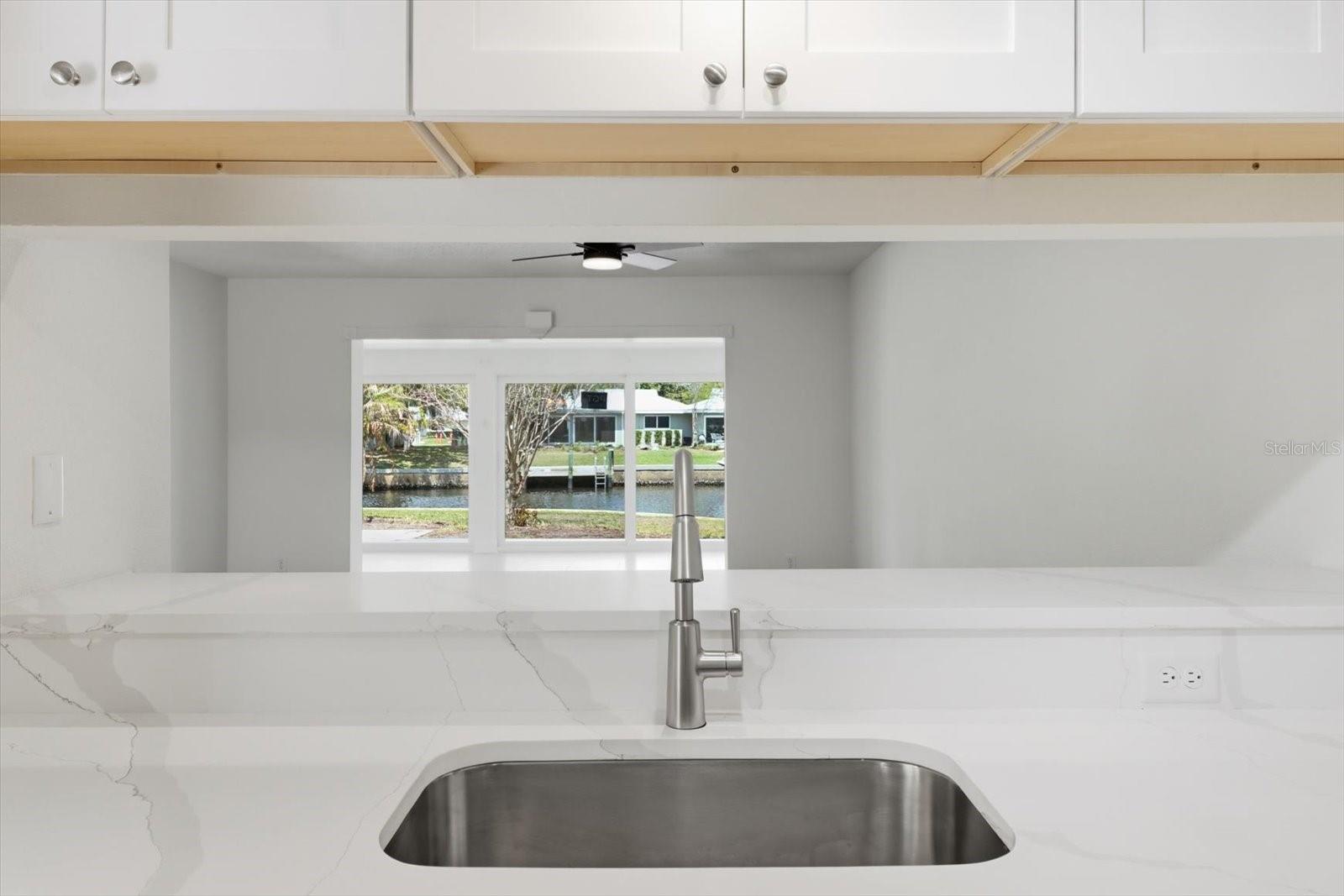 THE BAY VILLAS - Residential