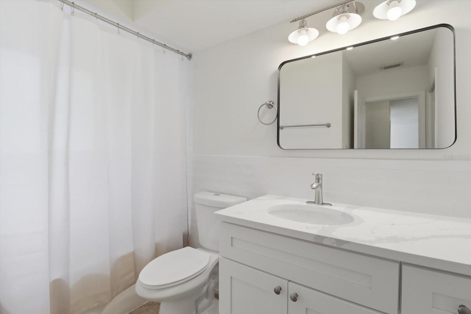 THE BAY VILLAS - Residential