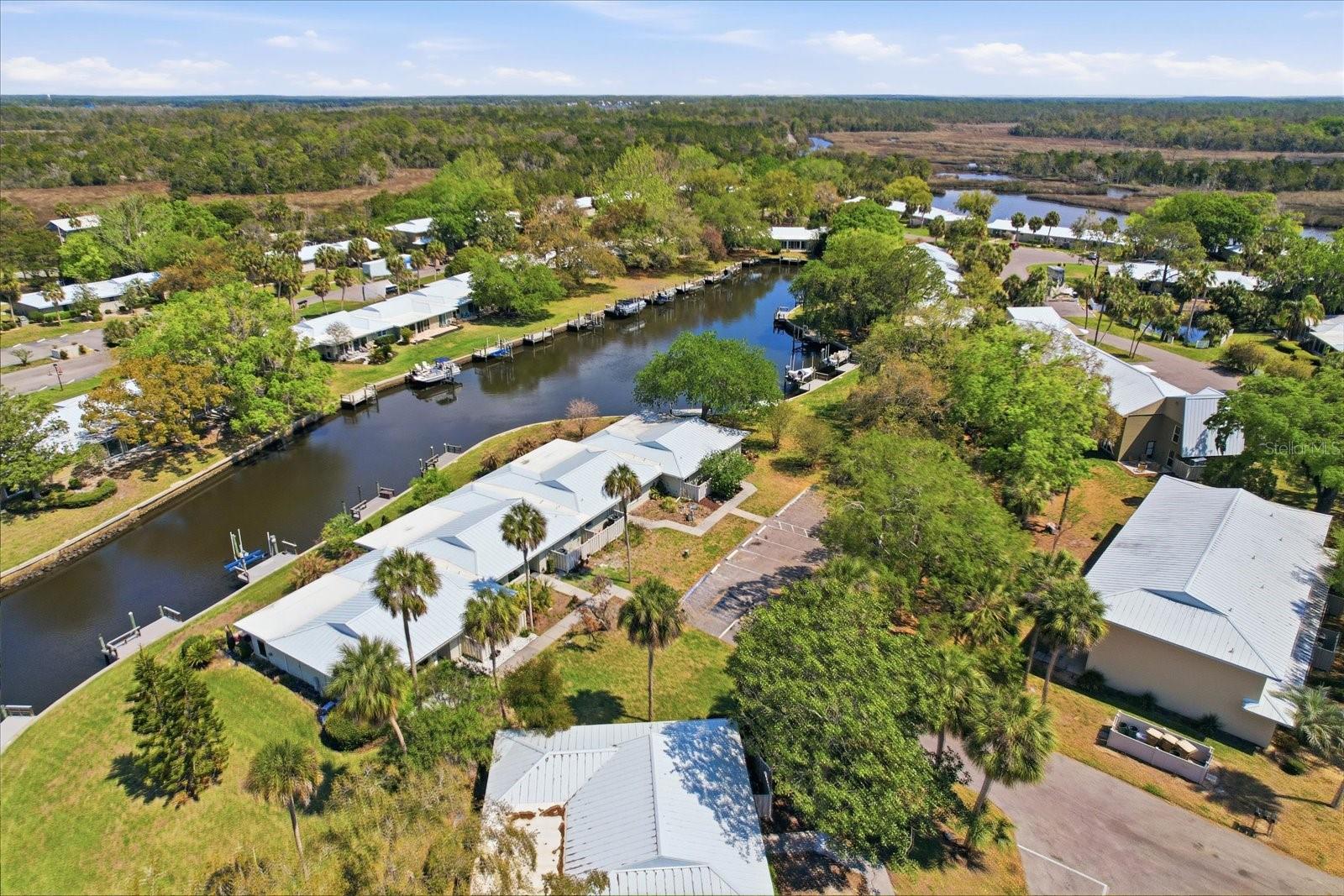 THE BAY VILLAS - Residential