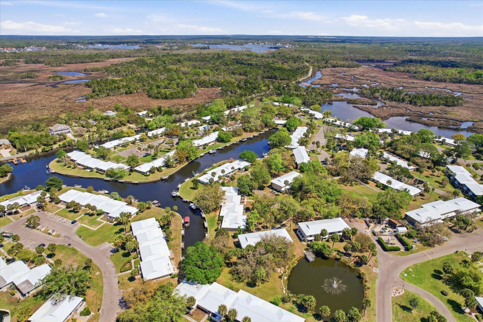 THE BAY VILLAS - Residential