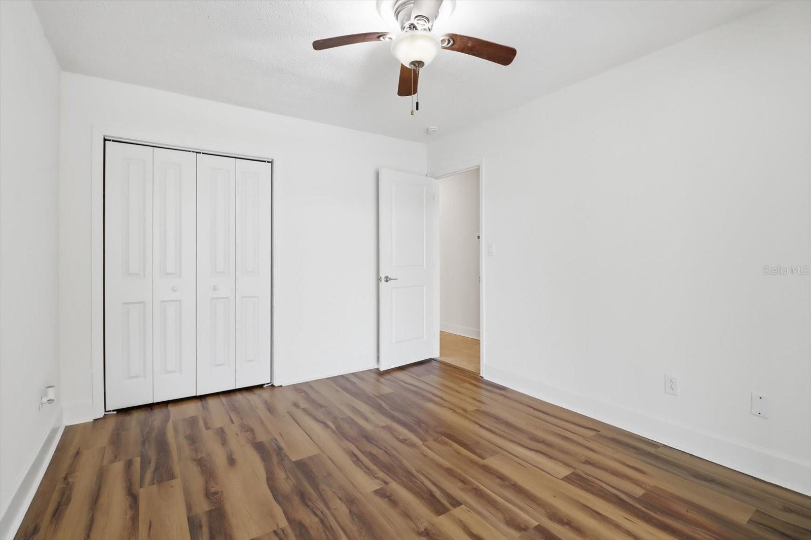 THE BAY VILLAS - Residential