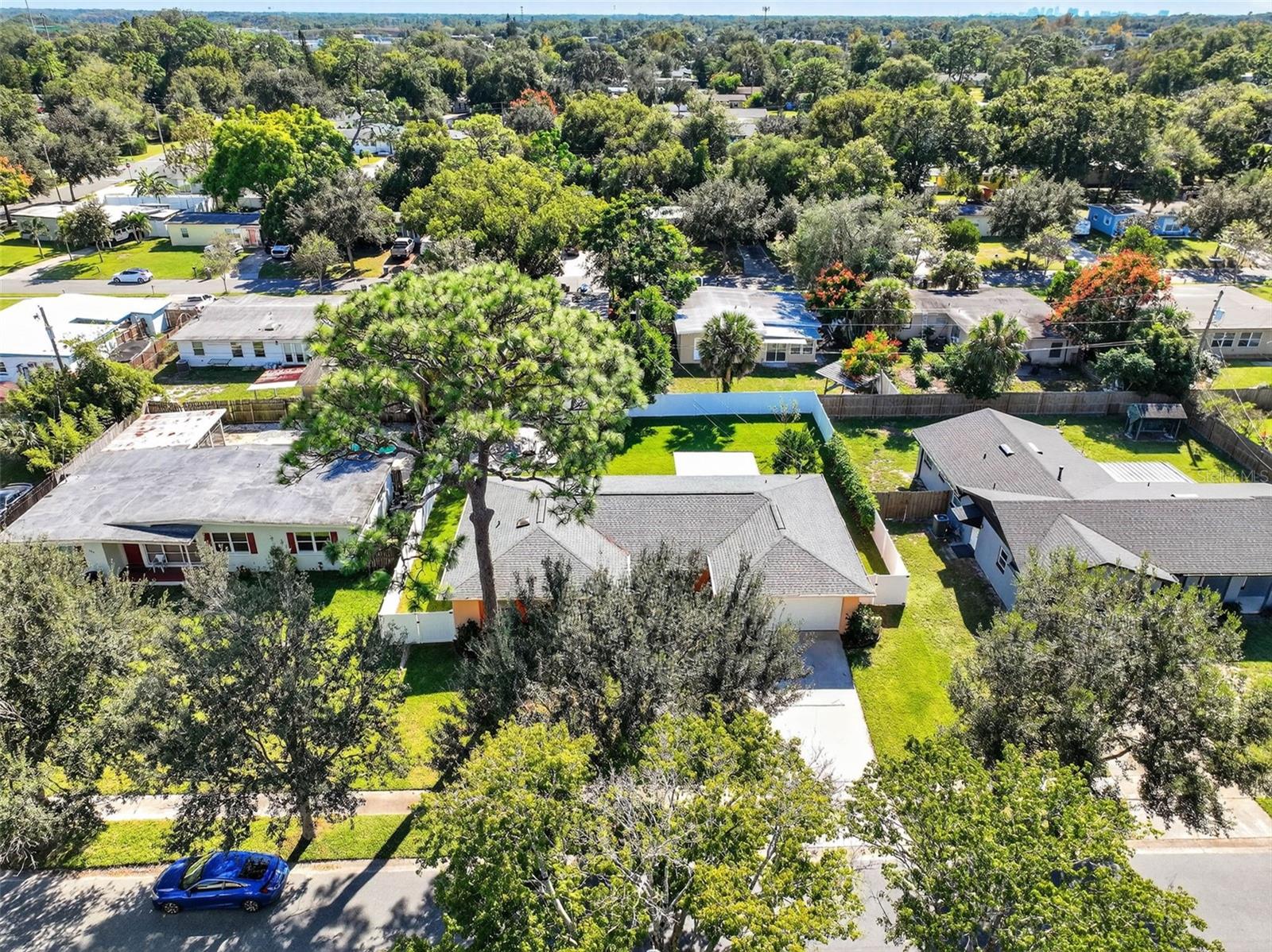 CARRIAGE HILL UNIT 4 - Residential