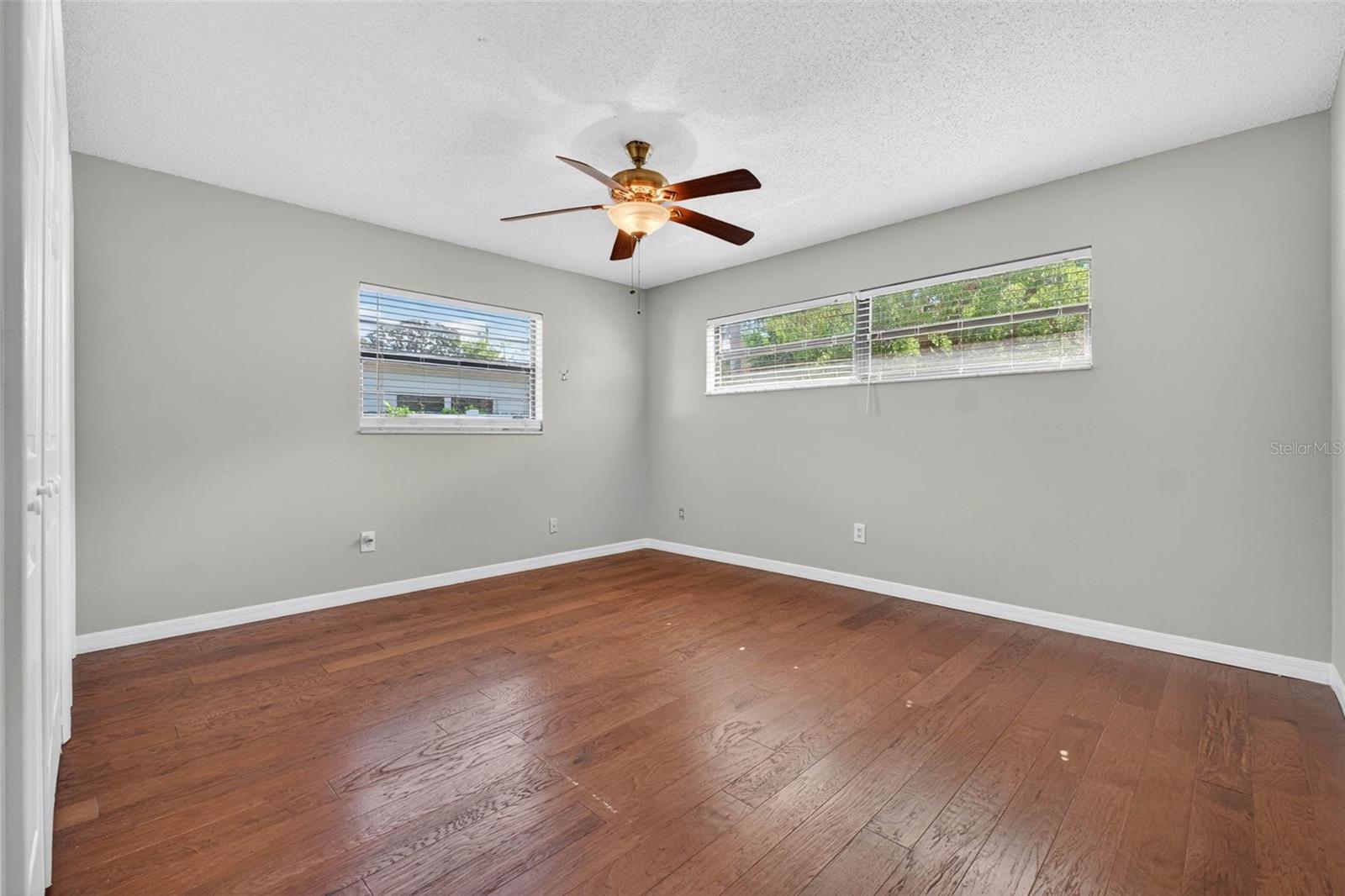 CARRIAGE HILL UNIT 4 - Residential