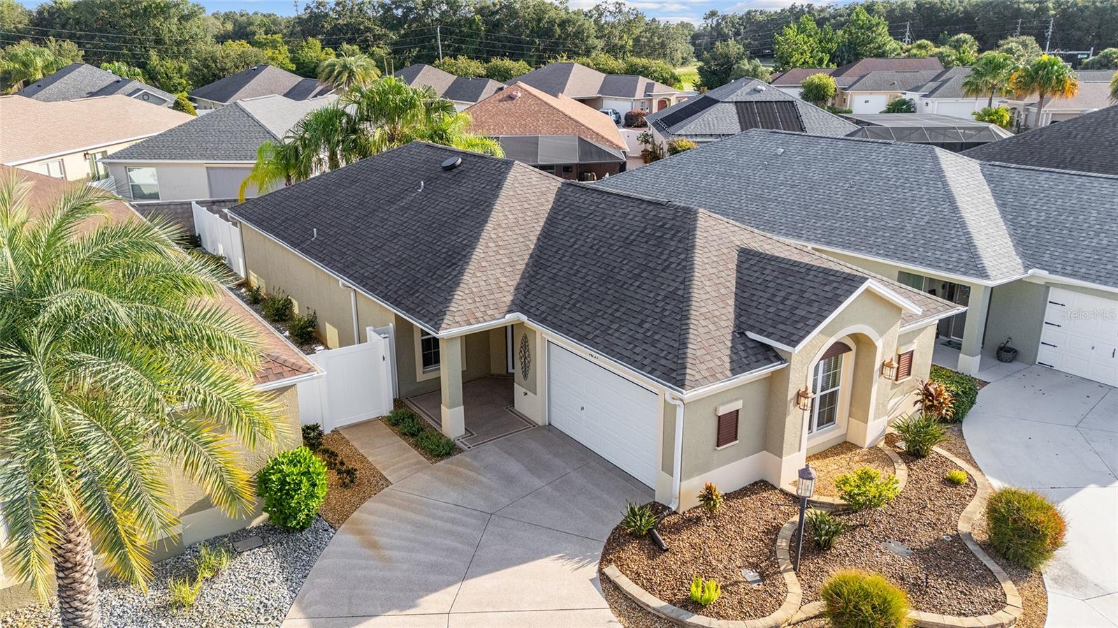 1057 CARVER COURT