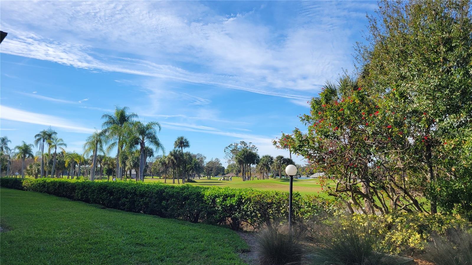 VILLAS DE GOLF CONDO - Residential