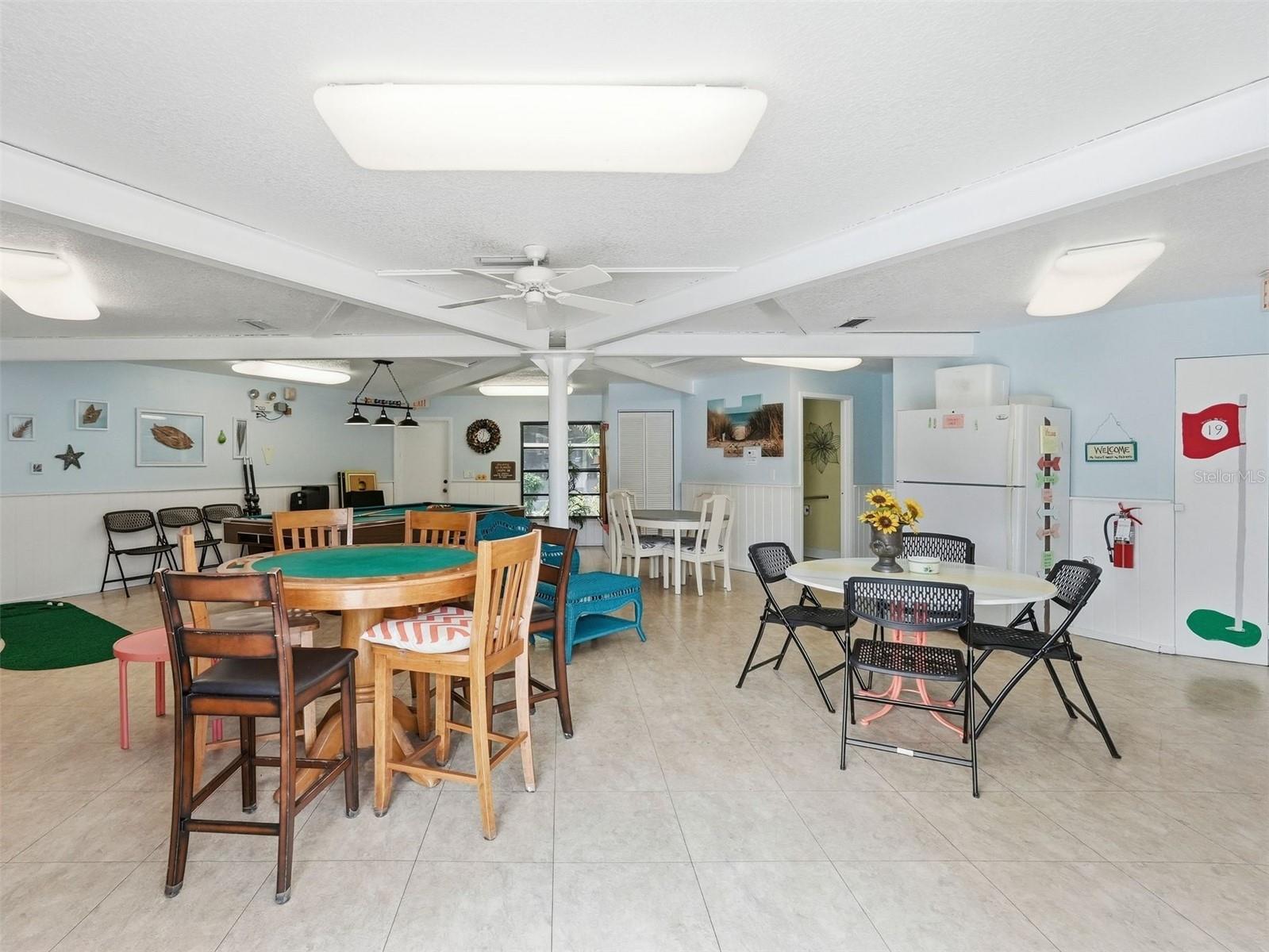 VILLAS DE GOLF CONDO - Residential