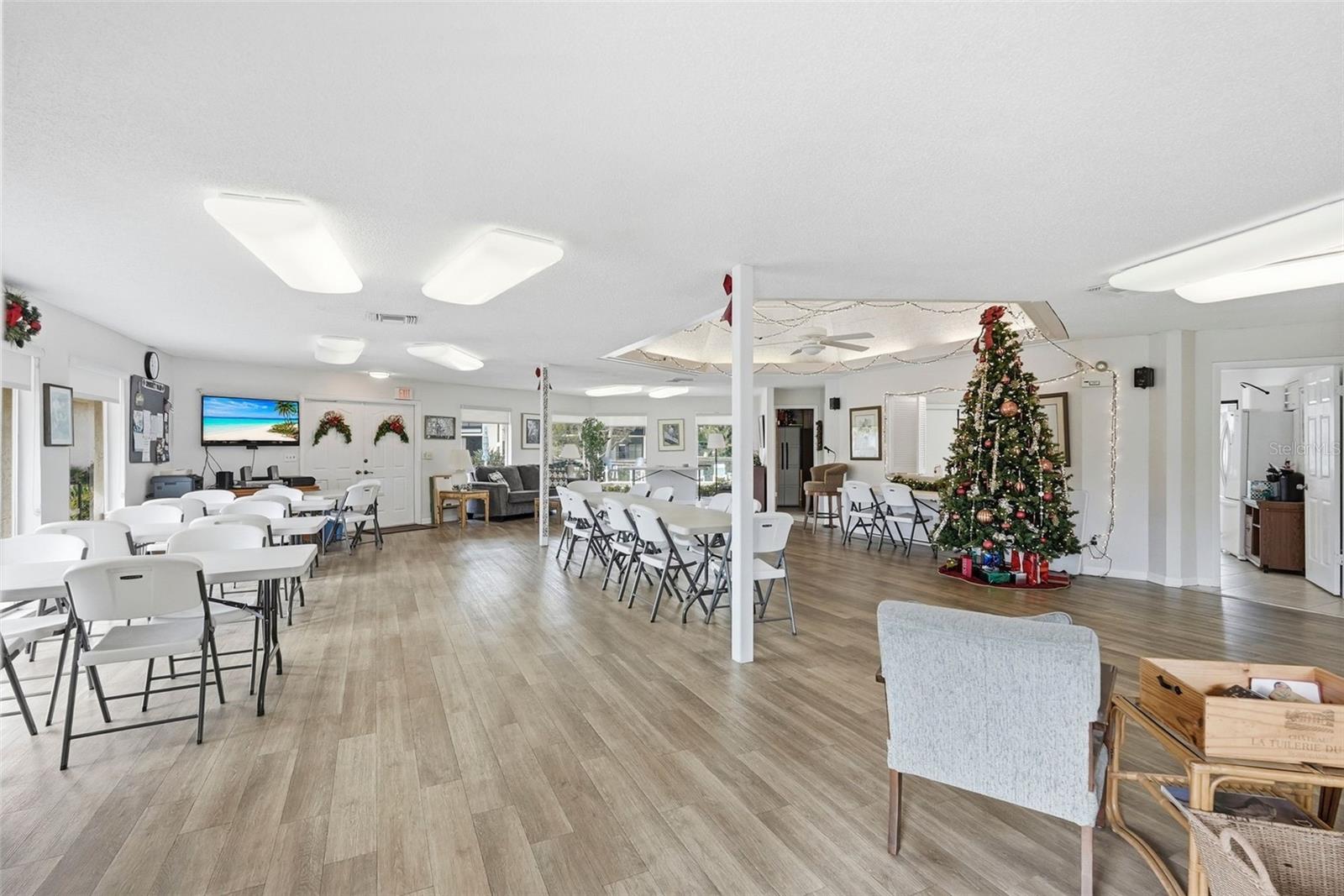 VILLAS DE GOLF CONDO - Residential