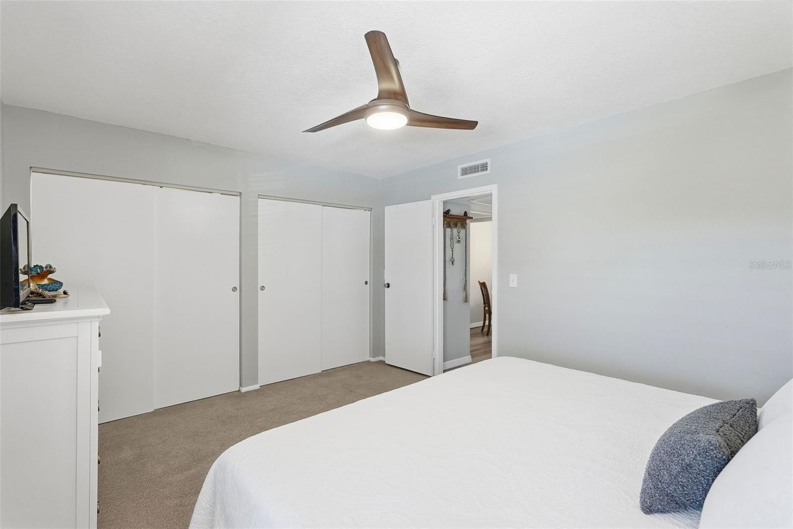 VILLAS DE GOLF CONDO - Residential