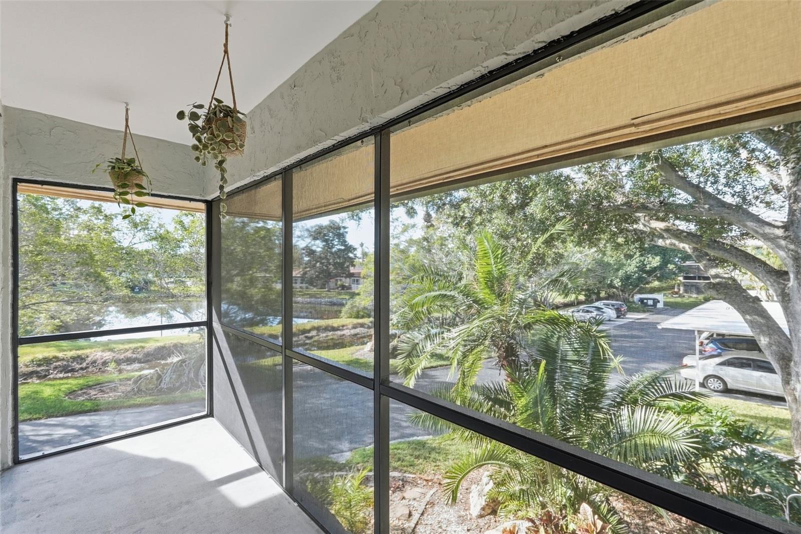 VILLAS DE GOLF CONDO - Residential