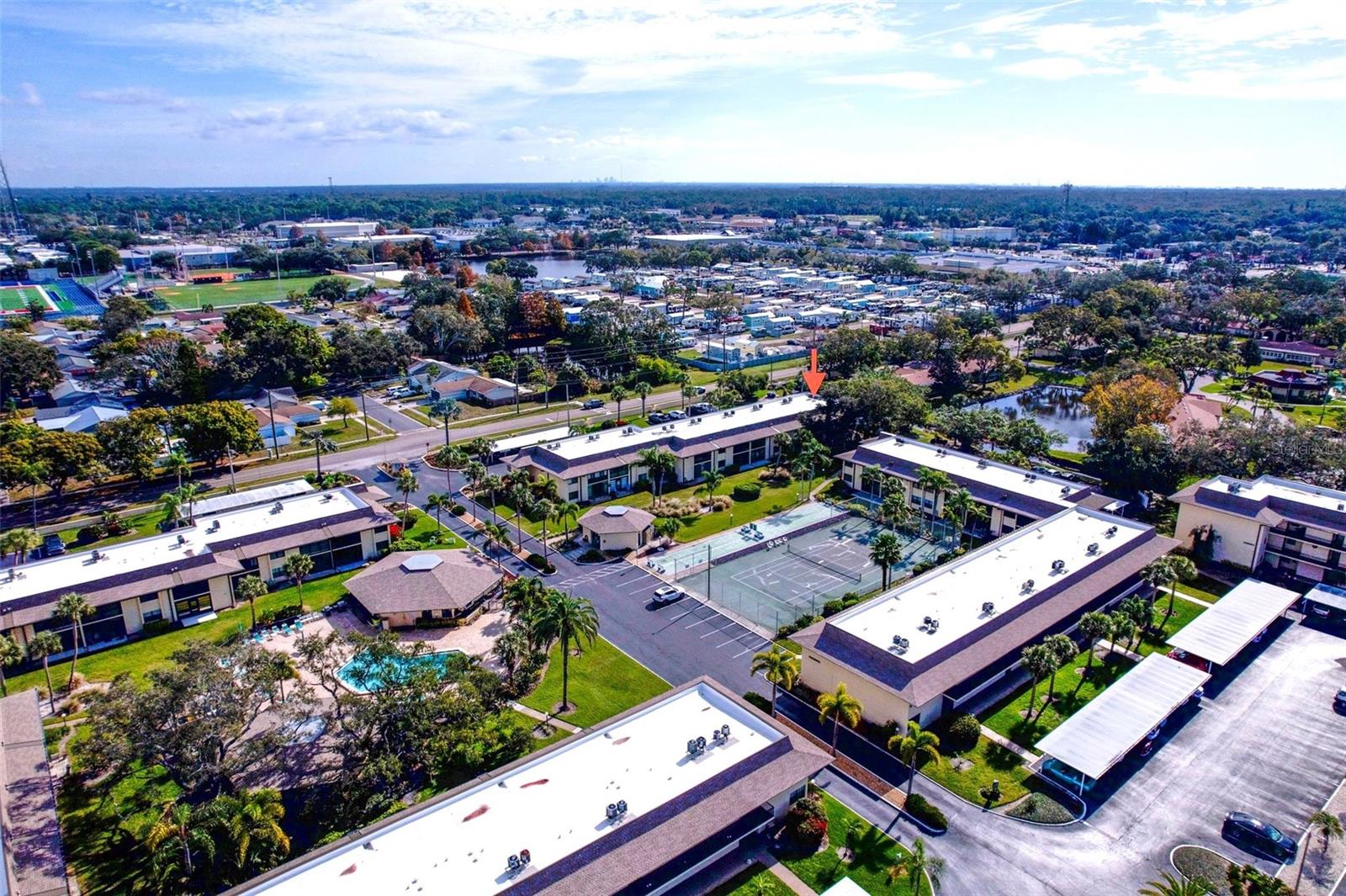 VILLAS DE GOLF CONDO - Residential