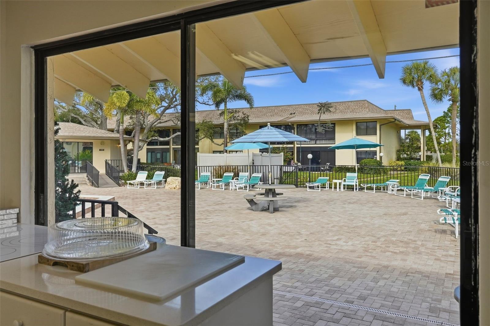 VILLAS DE GOLF CONDO - Residential