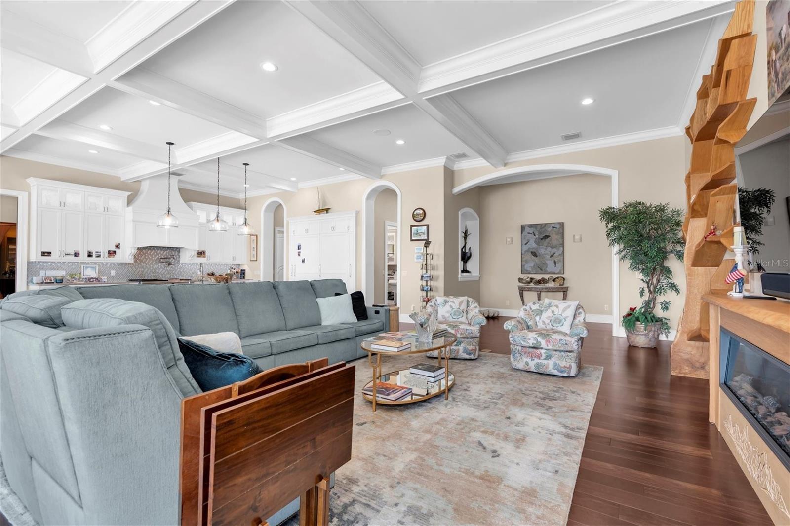 ACREAGE - Residential