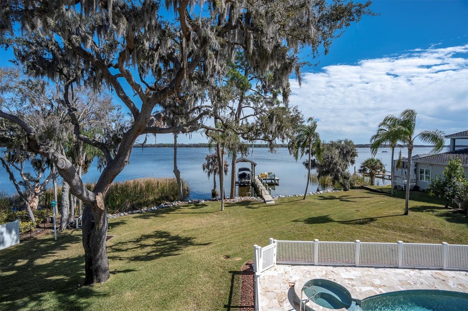 ACREAGE - Residential