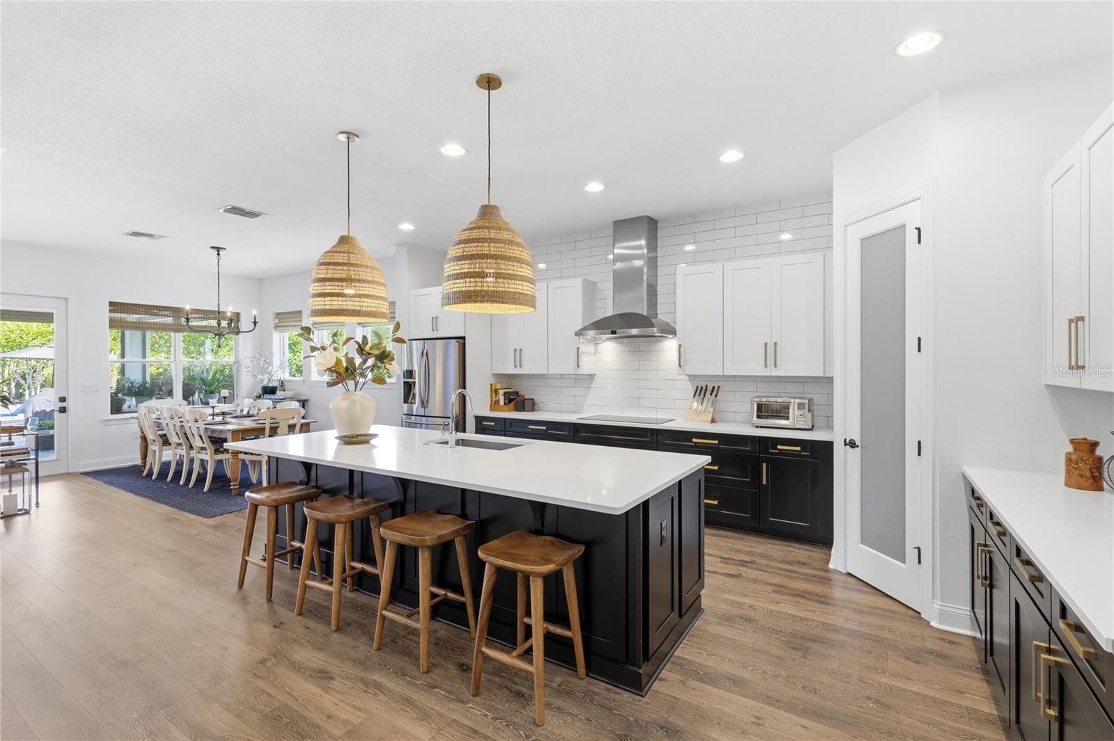 LAUREATE PARK - Residential