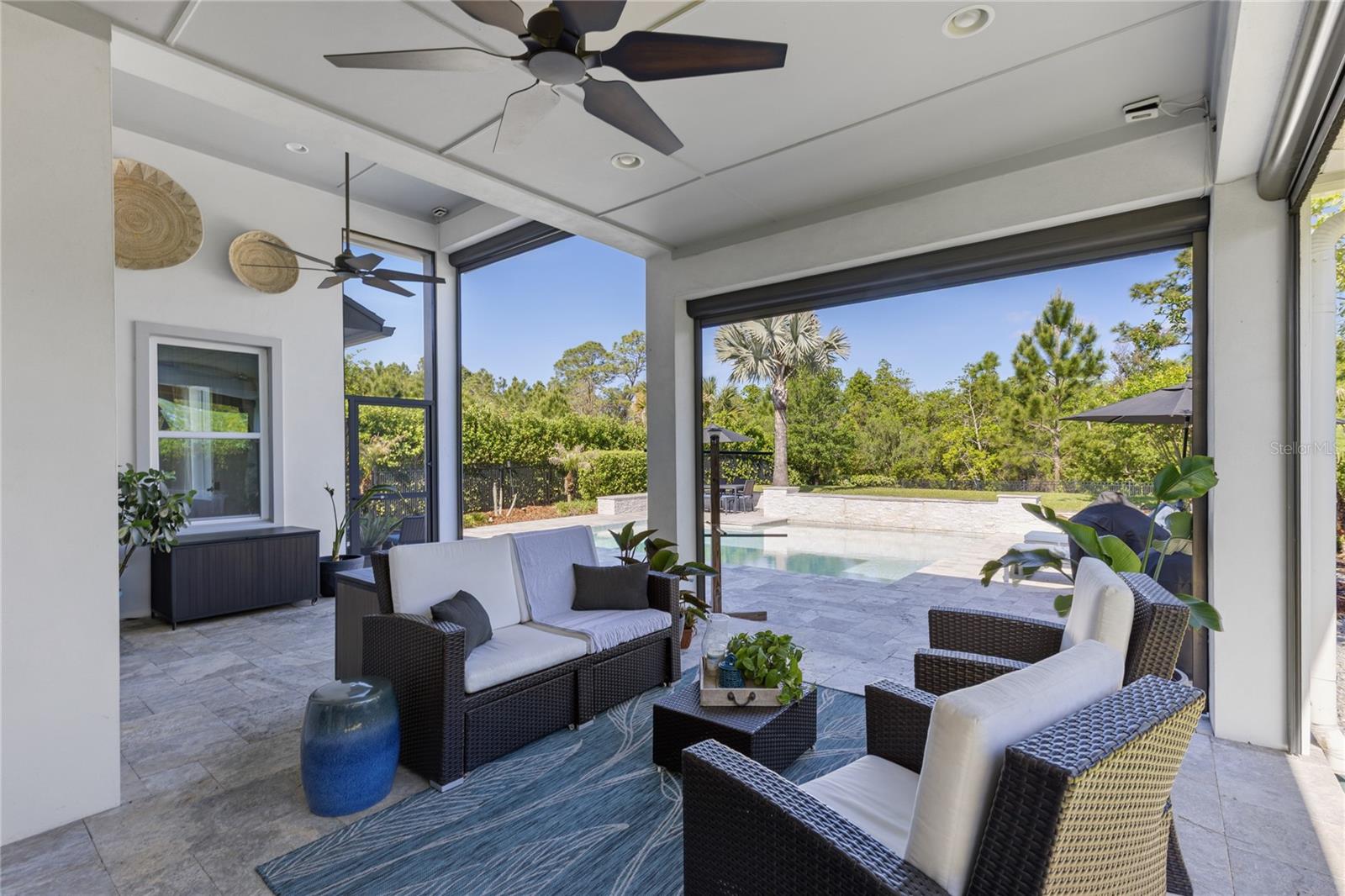 LAUREATE PARK - Residential