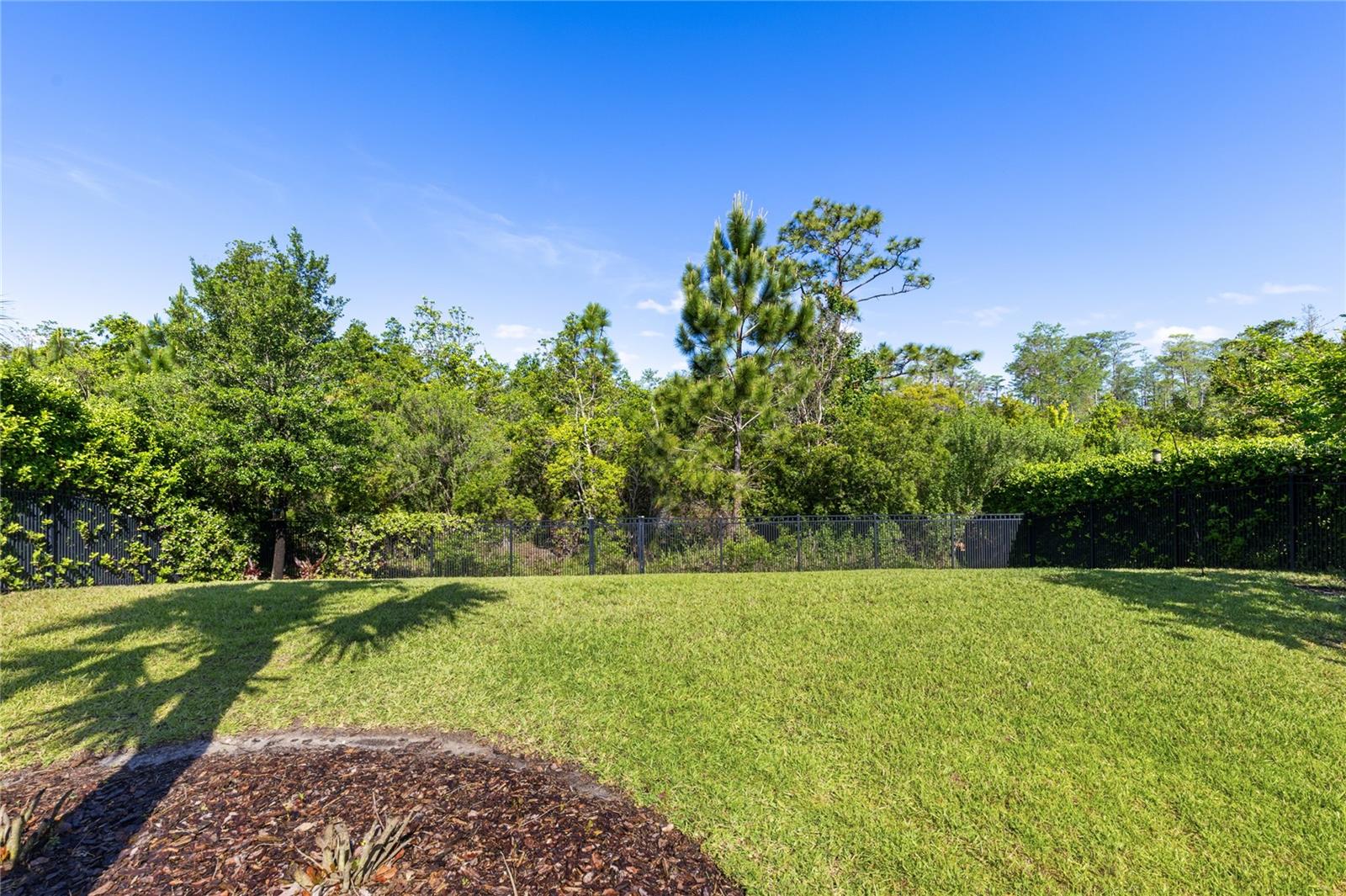 LAUREATE PARK - Residential