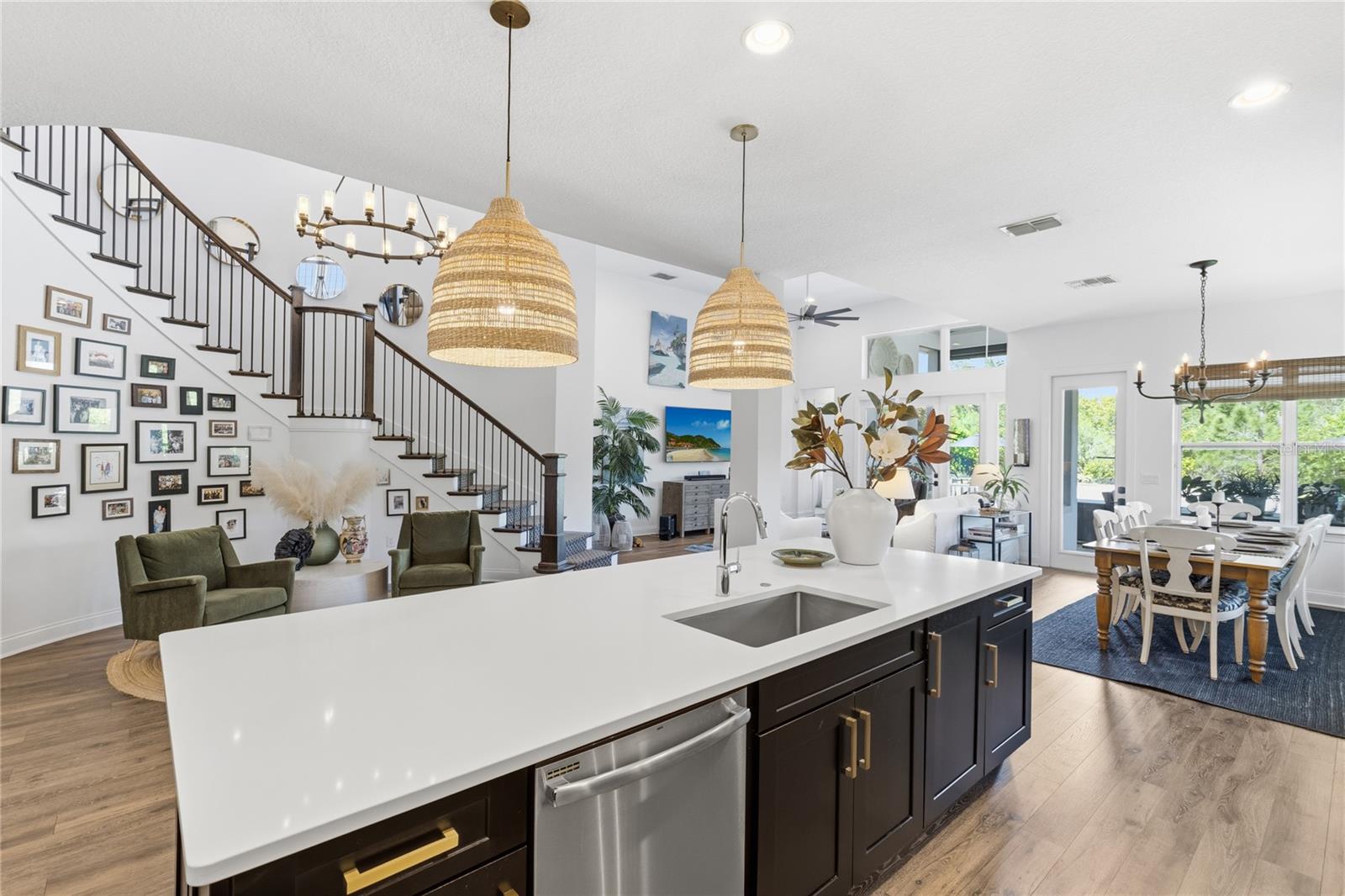 LAUREATE PARK - Residential