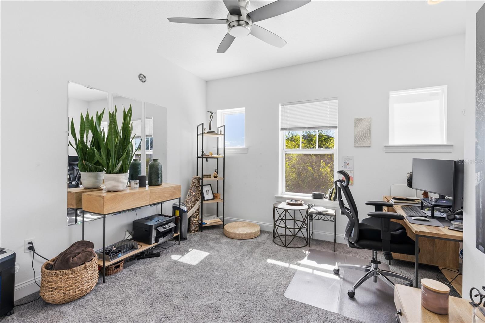 LAUREATE PARK - Residential