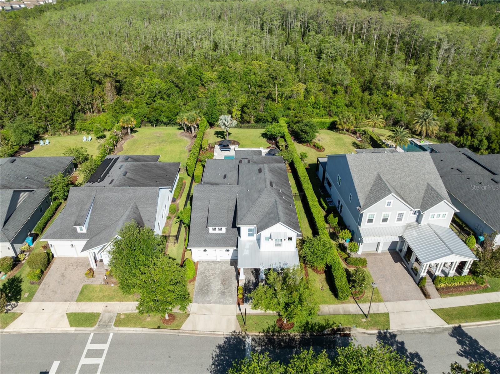 LAUREATE PARK - Residential