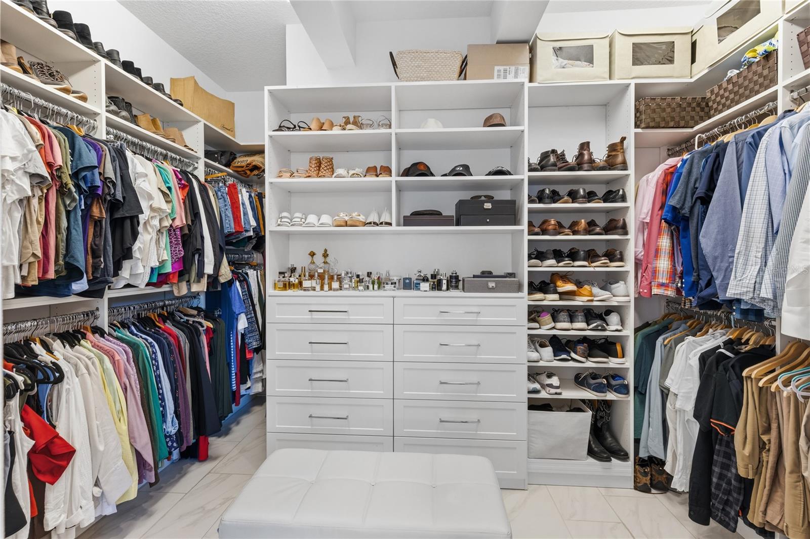 LAUREATE PARK - Residential