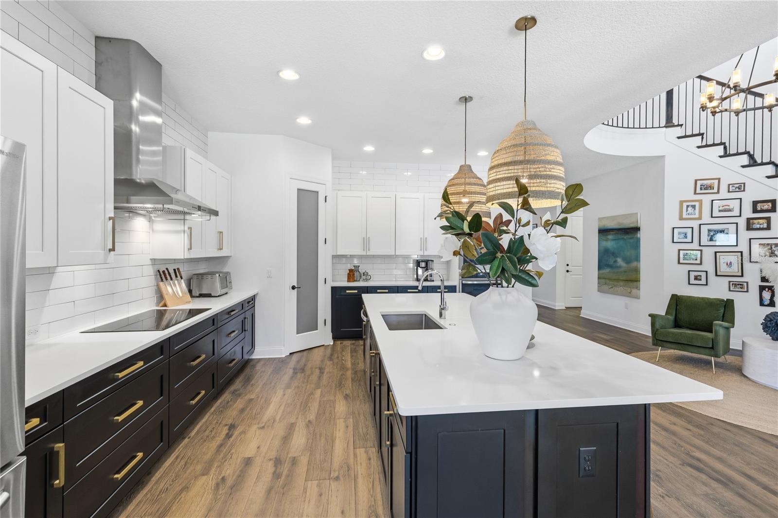 LAUREATE PARK - Residential