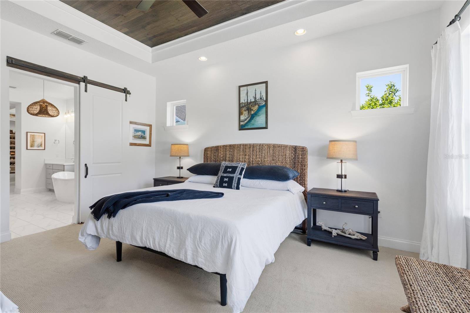 LAUREATE PARK - Residential