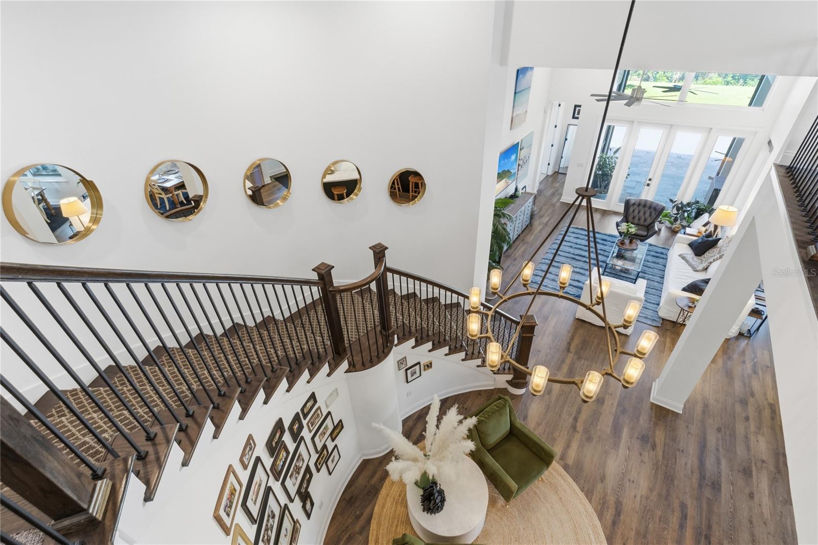 LAUREATE PARK - Residential